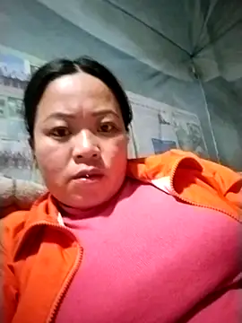 Snapshot of AlilaK2 chatting on 02.21.26 AlilaK2 online show from 02.21.26