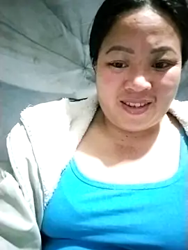 Snapshot of AlilaK2 chatting on 02.22.26 AlilaK2 online show from 02.22.26