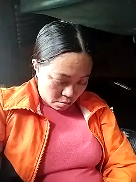 Snapshot of AlilaK2 chatting on 02.24.26 AlilaK2 online show from 02.24.26