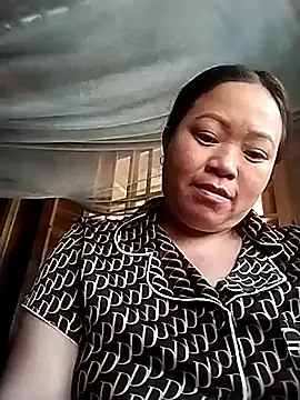 Snapshot of AlilaK2 chatting on 02.27.26 AlilaK2 online show from 02.27.26