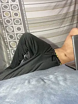 Snapshot of Agusss4040ane chatting on 05.22.26 Agusss4040ane online show from 05.22.26