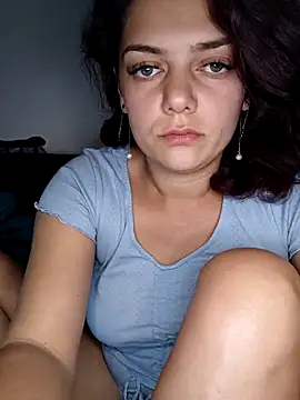 LadyNoraa online show from 12.03.25