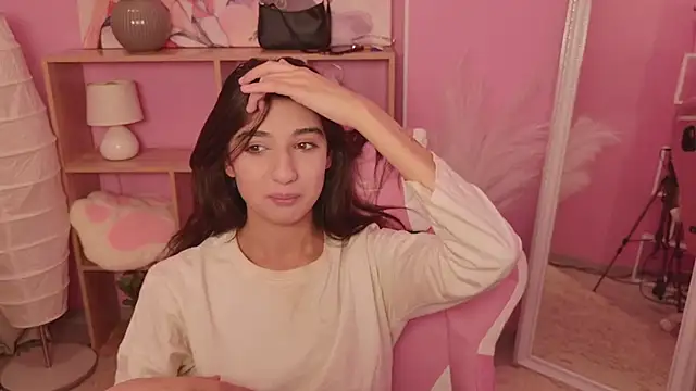 Snapshot of Babe_Live chatting on 02.02.26 Babe Live online show from 02.02.26