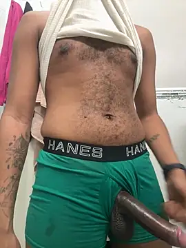 curvyuncut online show from 04.13.26