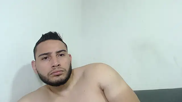 Seank Noszka online show from 02.23.26