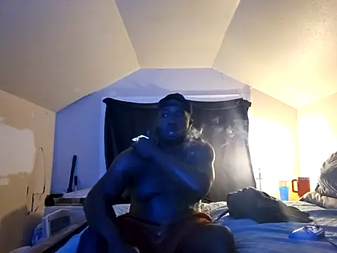 iLOVETRAY96 online show from 04.20.26