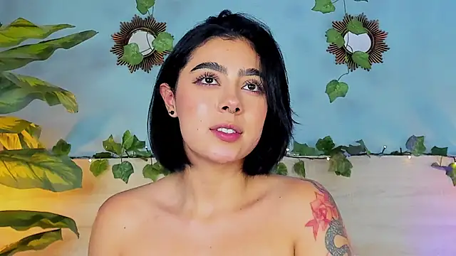 TaniaRedd  online show from 05.24.26