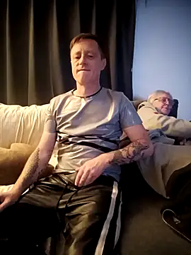 jefflatex45 online show from 04.12.26