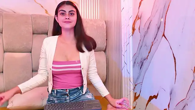 Snapshot of NatyAndAlex chatting on 01.31.26 NatyAndAlex online show from 01.31.26