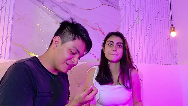 Snapshot of NatyAndAlex chatting on 02.19.26 NatyAndAlex online show from 02.19.26