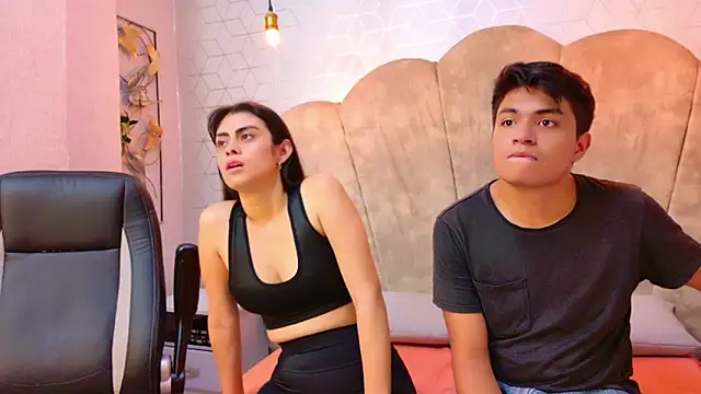 Snapshot of NatyAndAlex chatting on 03.04.26 NatyAndAlex online show from 03.04.26