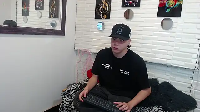 Dylan fooxx online show from 12.15.25