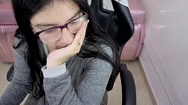 eva smit t online show from 03.26.26