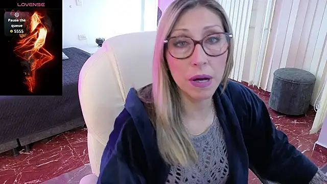 Snapshot of Scarlett_079 chatting on 01.19.26 Scarlett 079 online show from 01.19.26