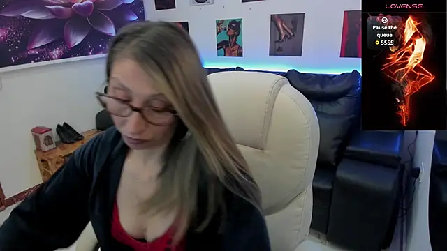 Snapshot of Scarlett_079 chatting on 02.05.26 Scarlett 079 online show from 02.05.26