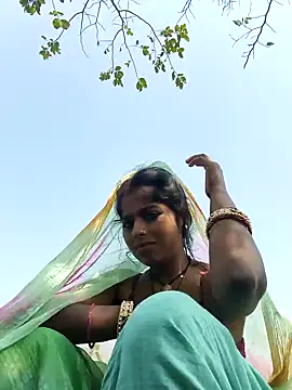 Snapshot of Ponam_sexy chatting on 02.22.26 Ponam sexy online show from 02.22.26