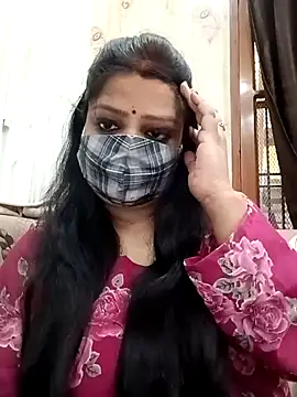 Snapshot of desiriya14 chatting on 01.07.26 desiriya14 online show from 01.07.26