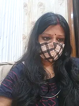 Snapshot of desiriya14 chatting on 02.13.26 desiriya14 online show from 02.13.26