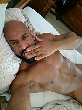 Snapshot of baddblake43 chatting on 02.18.26 baddblake43 online show from 02.18.26