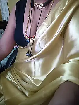 Snapshot of Preeti345 chatting on 05.29.26 Preeti345 online show from 05.29.26