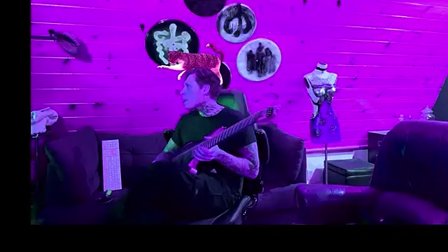 siphonophordustbunny online show from 12.05.25