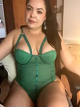 EmiHarrys online show from 01.07.26