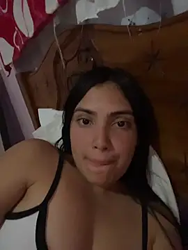 Snapshot of _Laurentt_ chatting on 01.14.26 Laurentt online show from 01.14.26