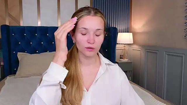 Snapshot of Lina_Sinerz chatting on 08.01.26 Lina Sinerz online show from 08.01.26