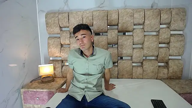 KathyAiden online show from 01.12.26