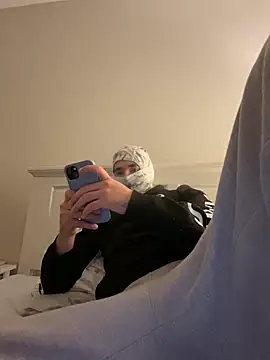 phantom898983 online show from 03.17.26