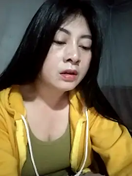 Snapshot of Paerl-sweet chatting on 02.01.26 Paerl-sweet online show from 02.01.26