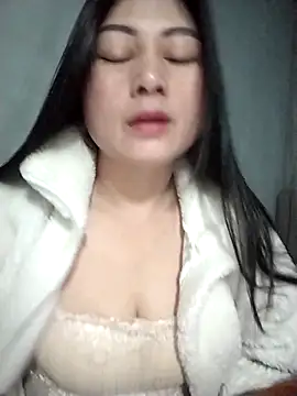 Snapshot of Paerl-sweet chatting on 02.05.26 Paerl-sweet online show from 02.05.26