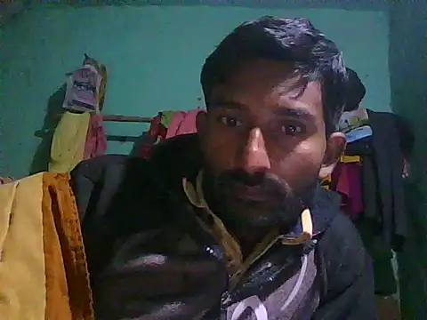 Snapshot of darkboy00011 chatting on 12.16.25 darkboy00011 online show from 12.16.25