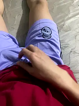 Snapshot of Sky1234- chatting on 12.15.25 Sky1234- online show from 12.15.25