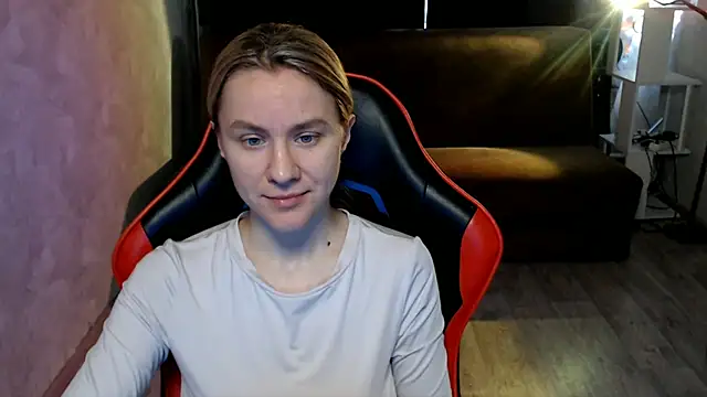 MiaBun1 online show from 04.06.26