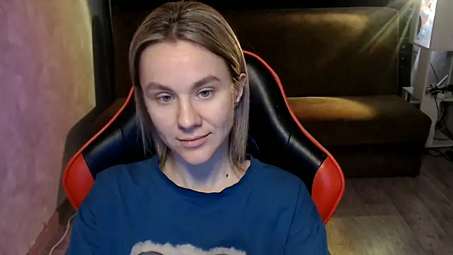 MiaBun1 online show from 04.06.26