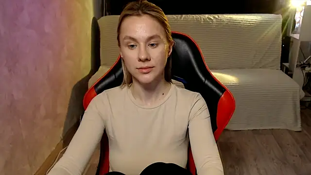 MiaBun1 online show from 04.09.26