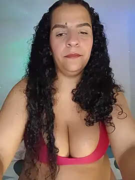 Snapshot of hot_bruntte chatting on 01.13.26 hot bruntte online show from 01.13.26