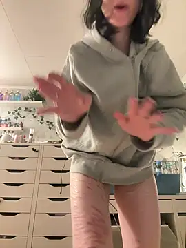 Nattasss online show from 02.25.26