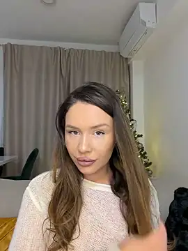 MayaLexy online show from 12.19.25