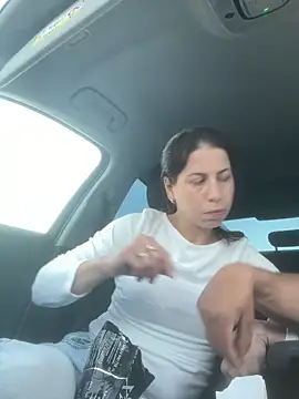 coupledeea online show from 04.05.26