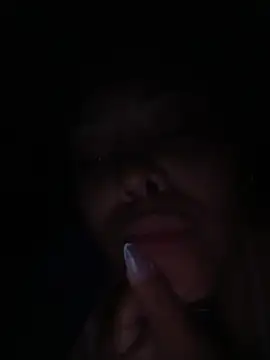 Snapshot of Atrevida_fox chatting on 12.15.25 Atrevida fox online show from 12.15.25