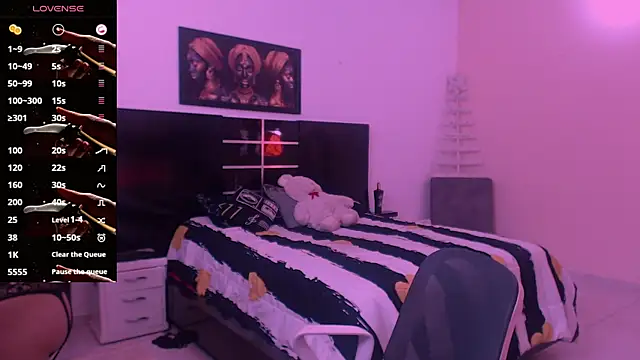 Snapshot of Greichellsecret__ chatting on 12.15.25 Greichellsecret online show from 12.15.25