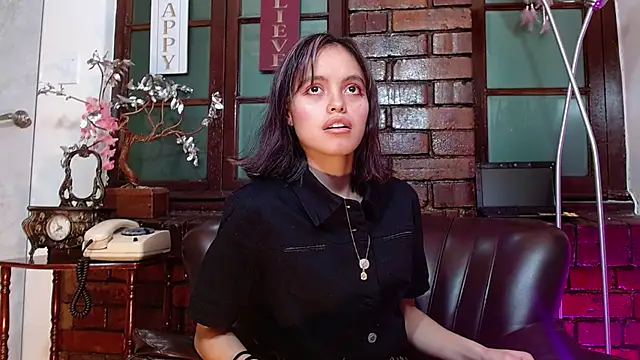 Sue Sparkle online show from 12.14.25