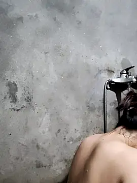 Snapshot of gigo-ulala chatting on 12.15.25 gigo-ulala online show from 12.15.25