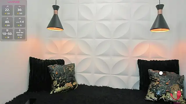 valeriecute18 online show from 02.24.26