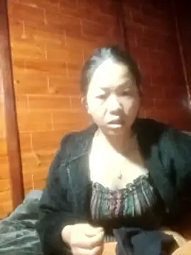 Snapshot of Amiluli chatting on 01.17.26 Amiluli online show from 01.17.26