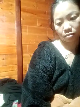 Snapshot of Amiluli chatting on 01.17.26 Amiluli online show from 01.17.26