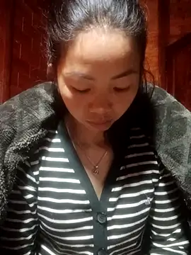 Snapshot of Amiluli chatting on 02.01.26 Amiluli online show from 02.01.26