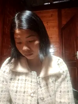 Snapshot of Amiluli chatting on 02.23.26 Amiluli online show from 02.23.26